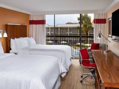 Four Points By Sheraton Midtown 3*
